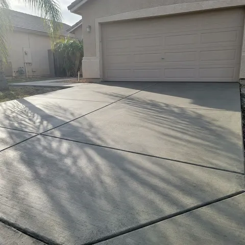 Finished 4000 PSI Structural Mix concrete slab at a Florida residential project